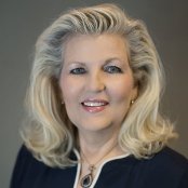 Susan Cowles headshot
