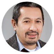 Jerry Meneses headshot with transparent background