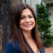 Tara Gore Headshot