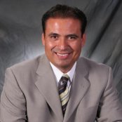 Daniel Aponte headshot