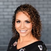 Nicole Tousignant headshot
