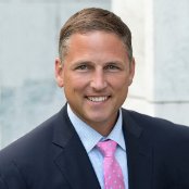 Jay Vallieres headshot