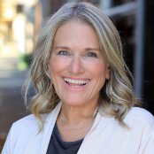 Carol Duermit profile image
