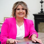 Ann Matassa headshot